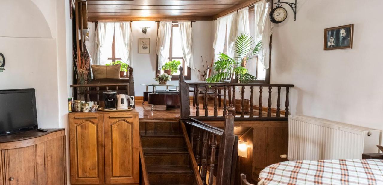 Kazasovata Guest House Tryavna Extérieur photo