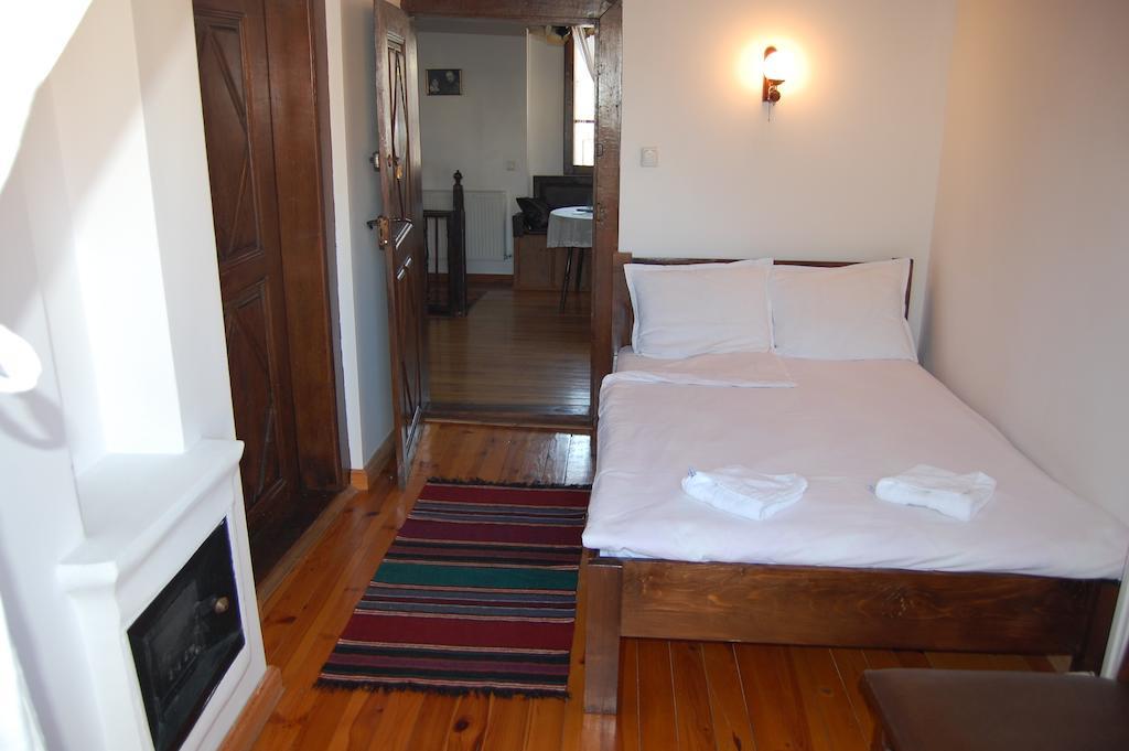Kazasovata Guest House Tryavna Chambre photo