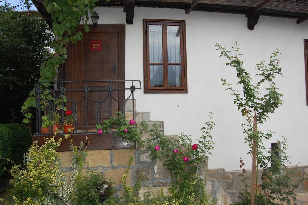 Kazasovata Guest House Tryavna Extérieur photo