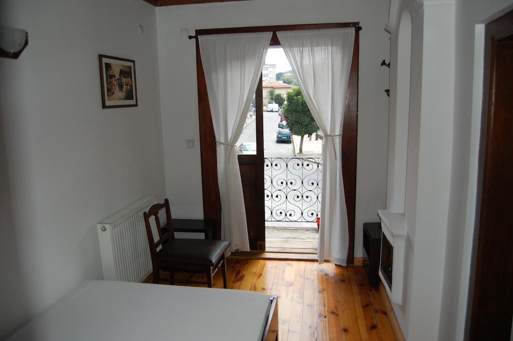 Kazasovata Guest House Tryavna Chambre photo
