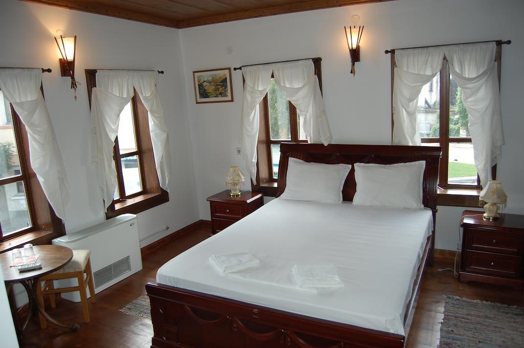 Kazasovata Guest House Tryavna Chambre photo