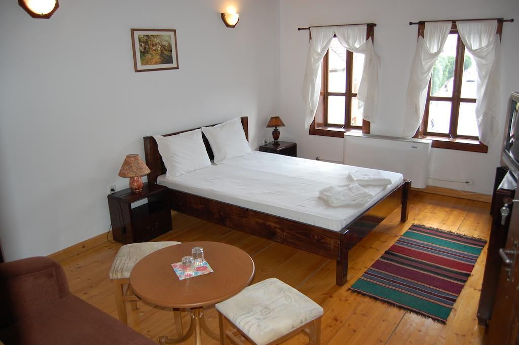 Kazasovata Guest House Tryavna Chambre photo